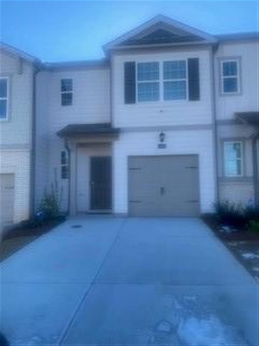 5889 Mattan Tr, Lithonia, GA 30058-1127