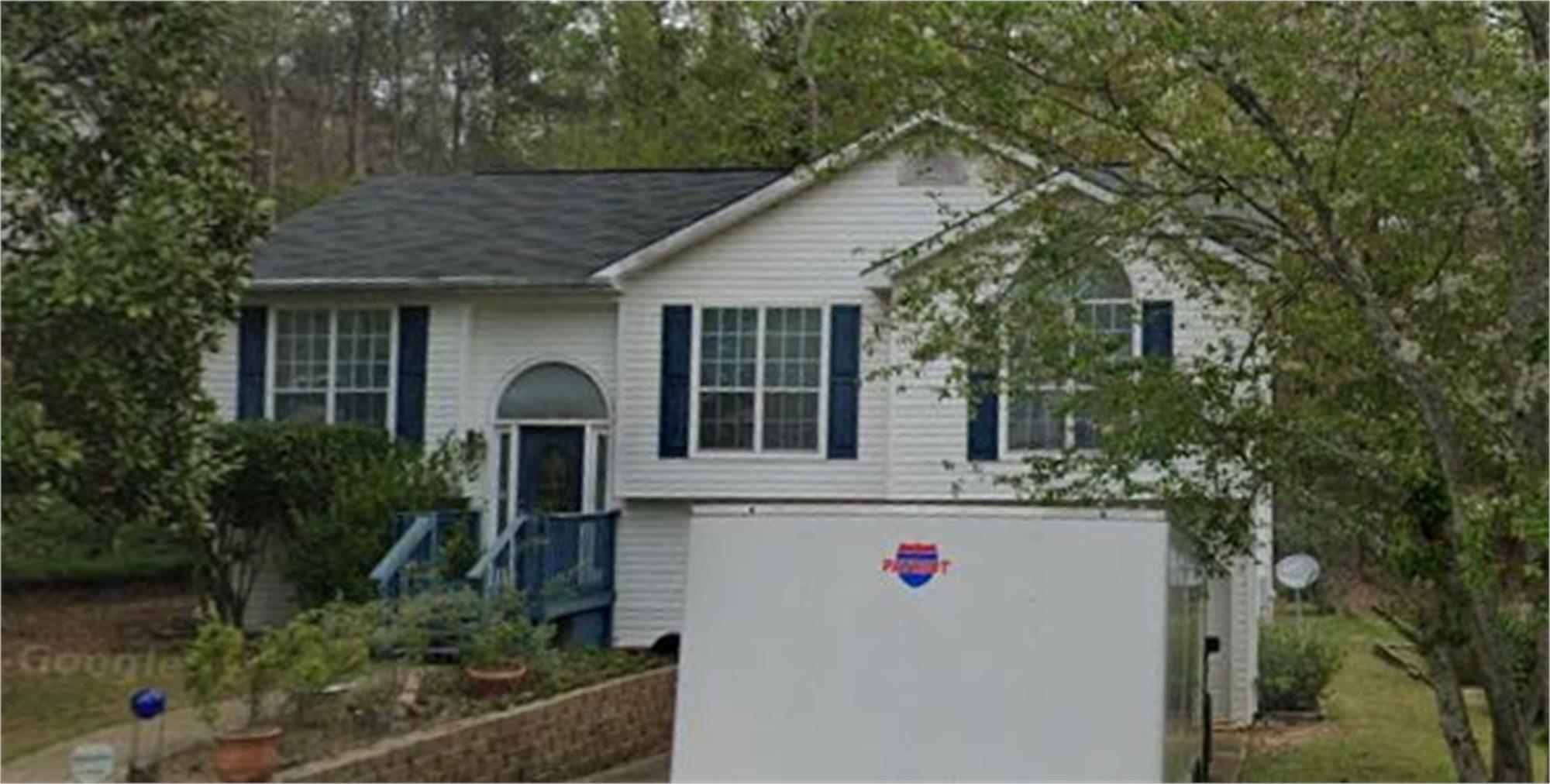 3826 Stoney Creek Dr, Flowery Branch, GA 30542-6509