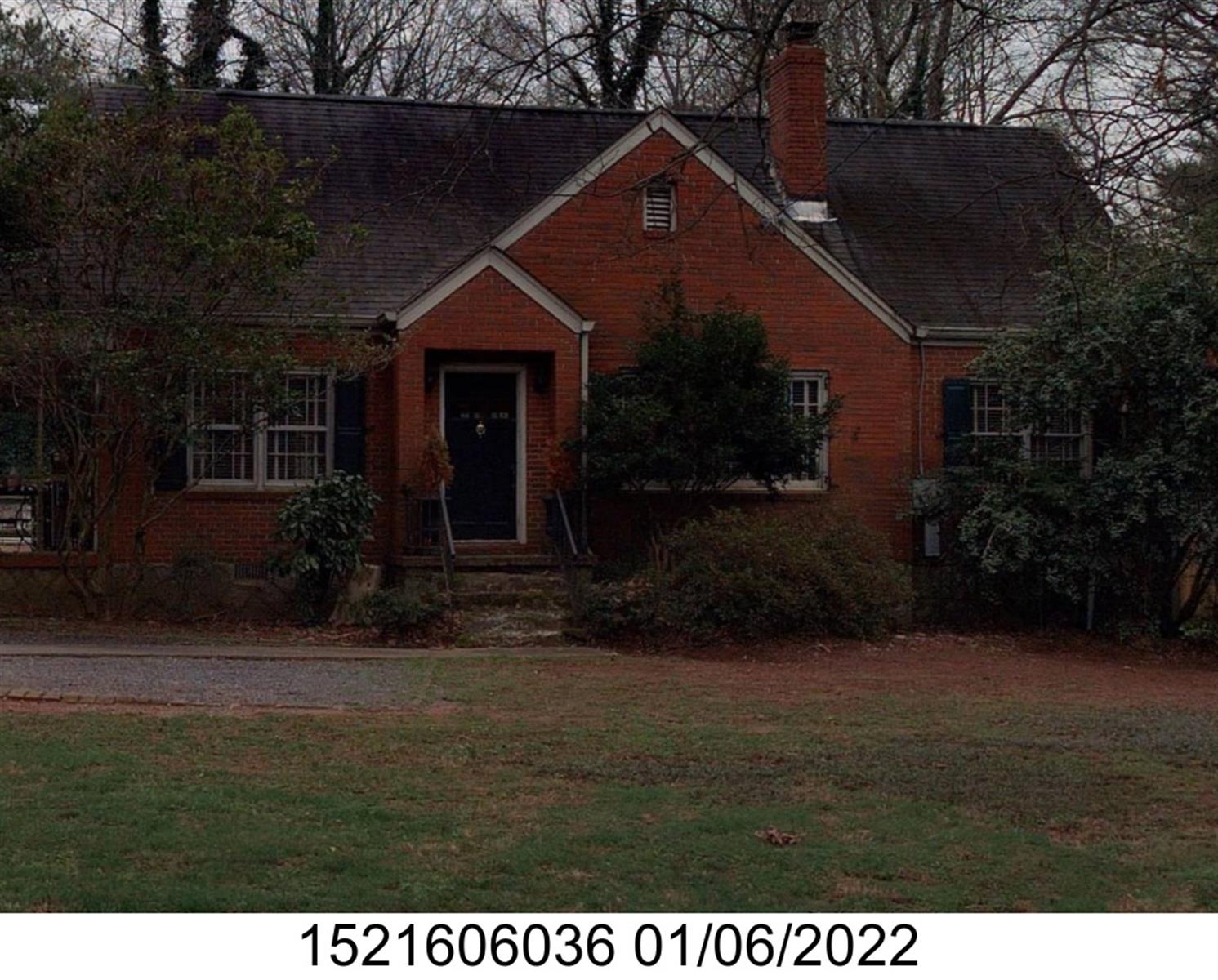 985 S Columbia Dr, Decatur, GA 30030-4719