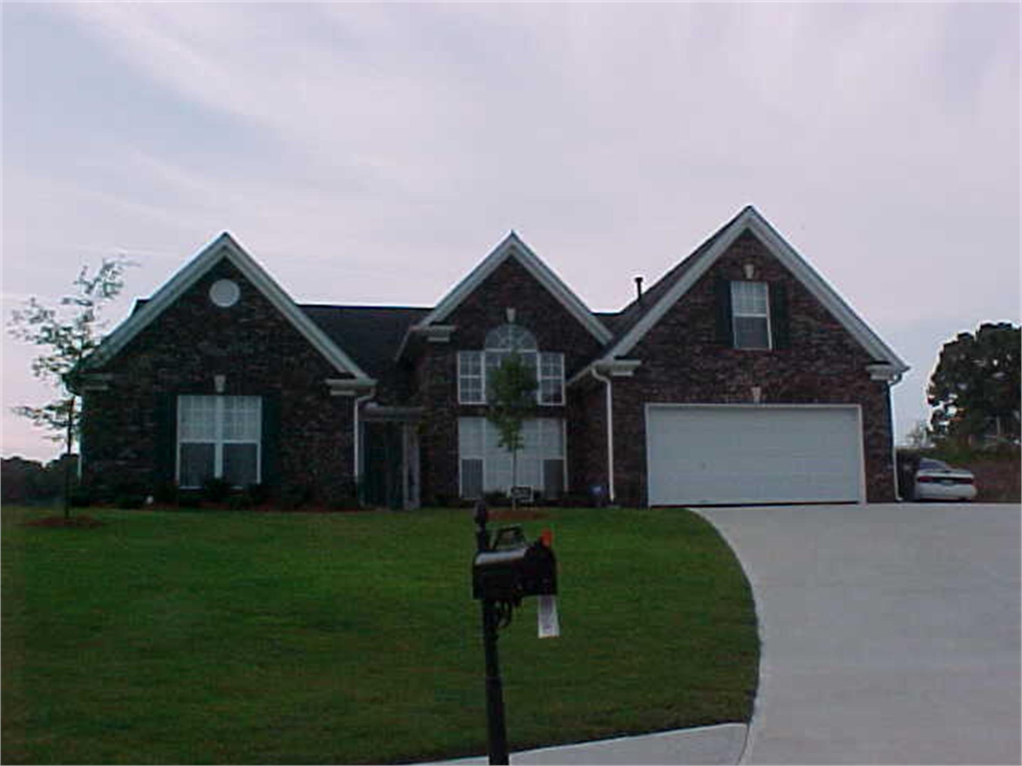 3613 Burrell Walk Pl Ne, Buford, GA 30519-8418