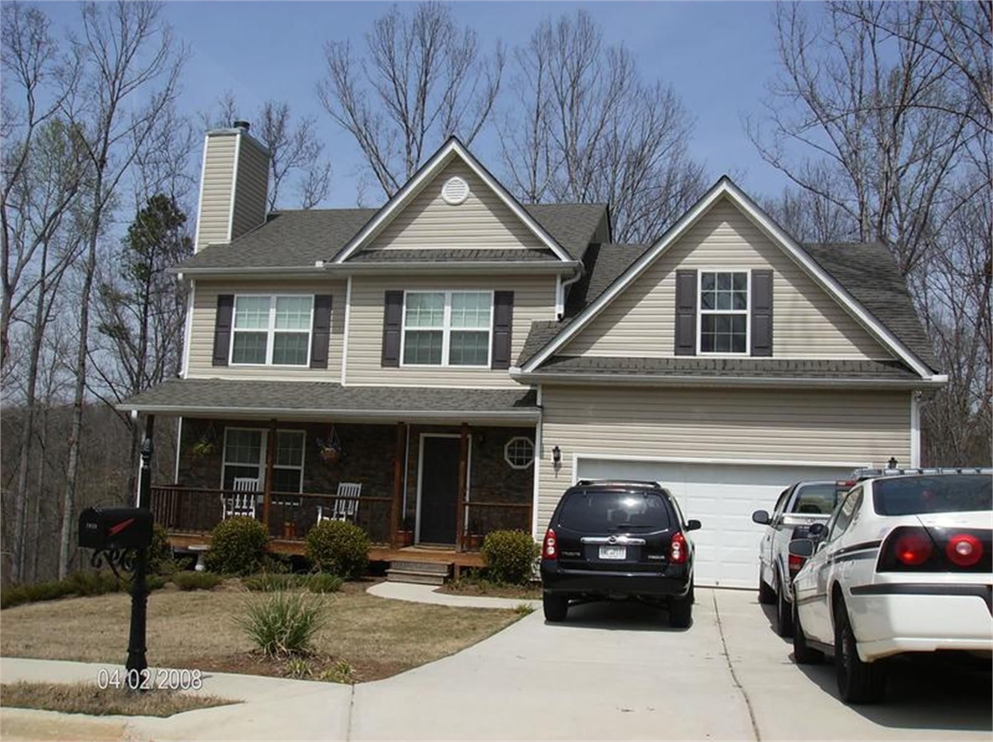 1024 Travitine Trl, Loganville, GA 30052-9248