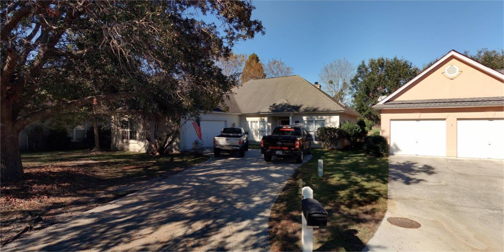 3 Muirfield Ct, Savannah, GA 31419-6005