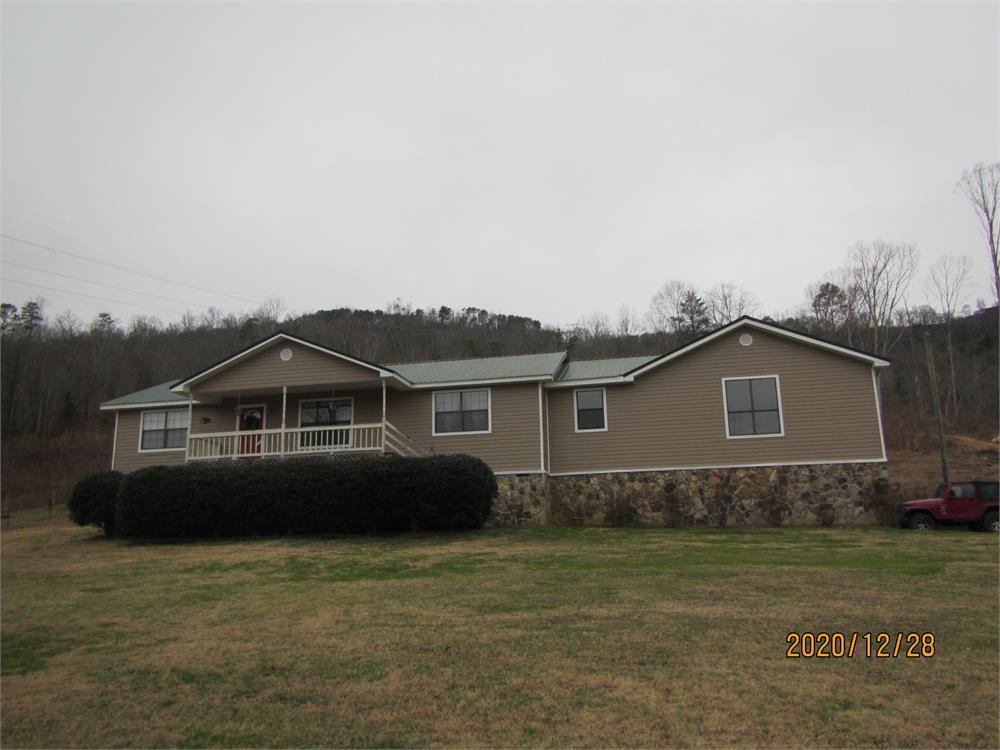 1534 Byrds Chapel Rd, Rising Fawn, GA 30738-4417