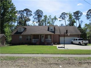 1339 Blythe Island Dr, Brunswick, GA 31523-6032