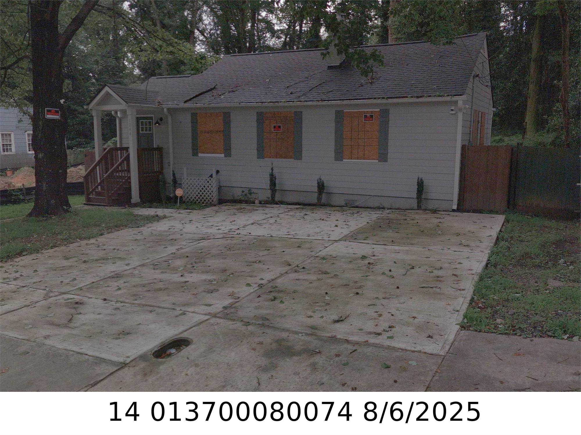 1246 Campbellton Rd Sw, Atlanta, GA 30310-4055