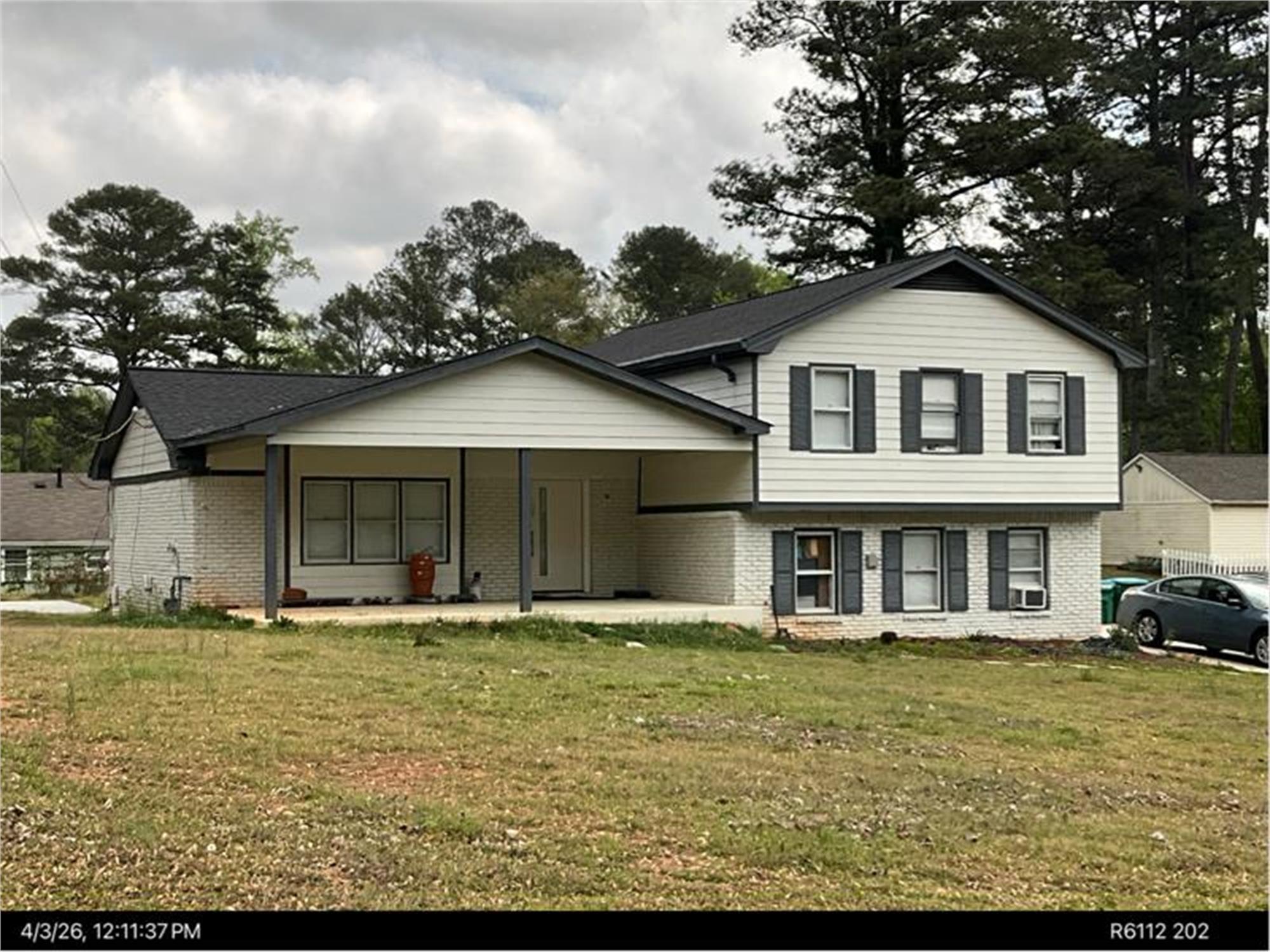 542 Planters Row Sw, Lilburn, GA 30047-4139