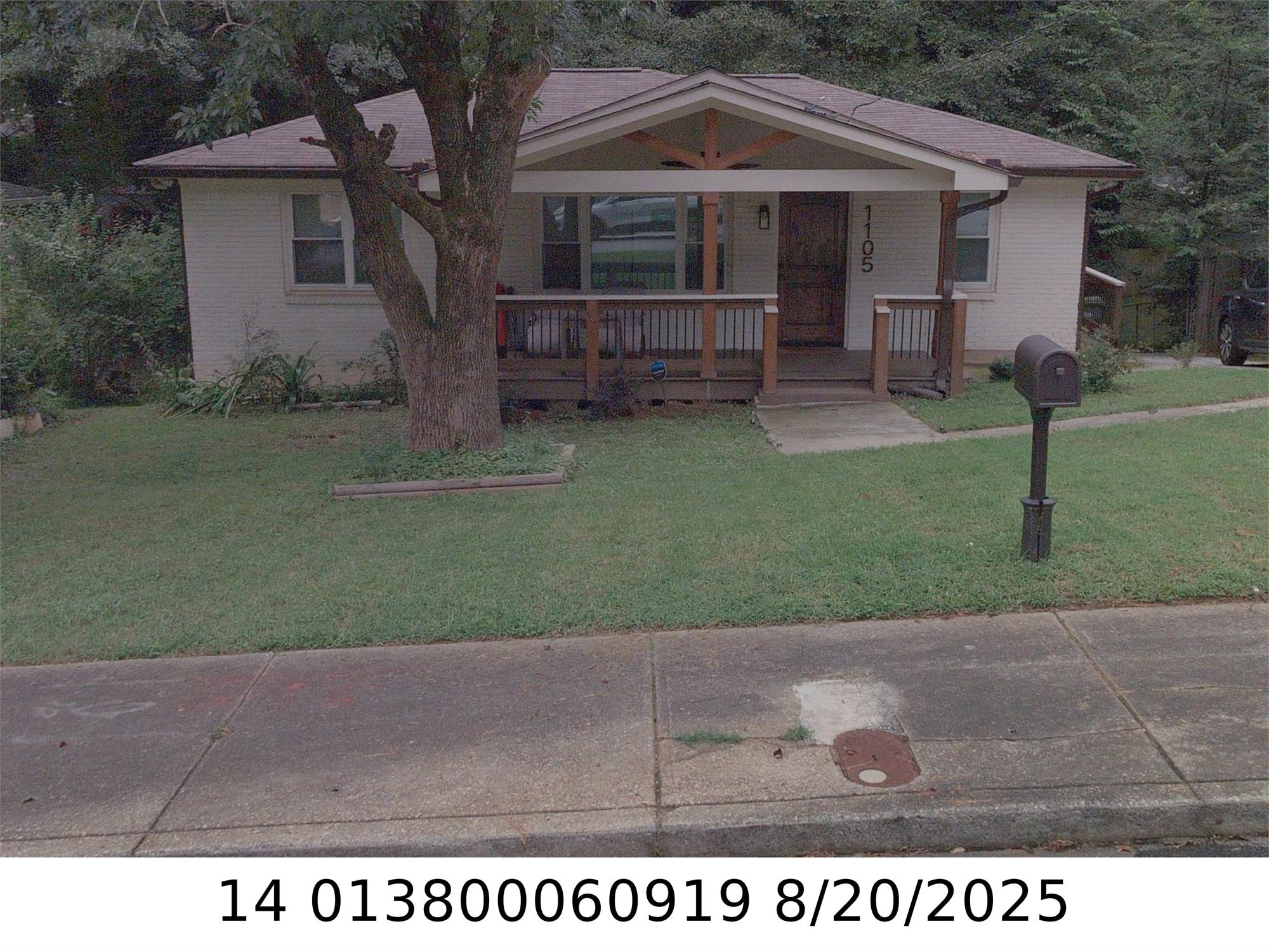 1105 Oakland Dr Sw, Atlanta, GA 30310-3839