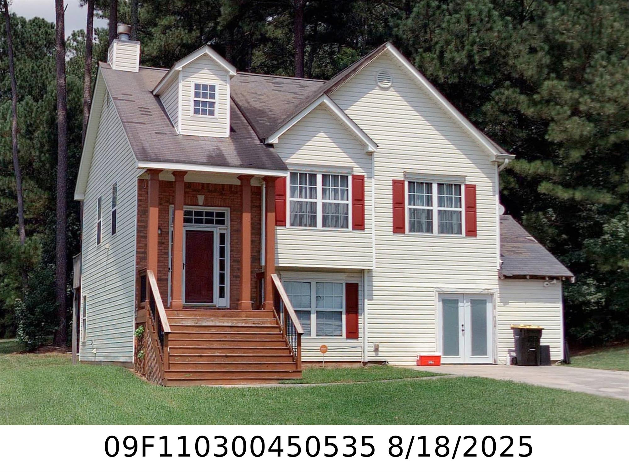 2035 Harvest Cir, Fairburn, GA 30213-1777