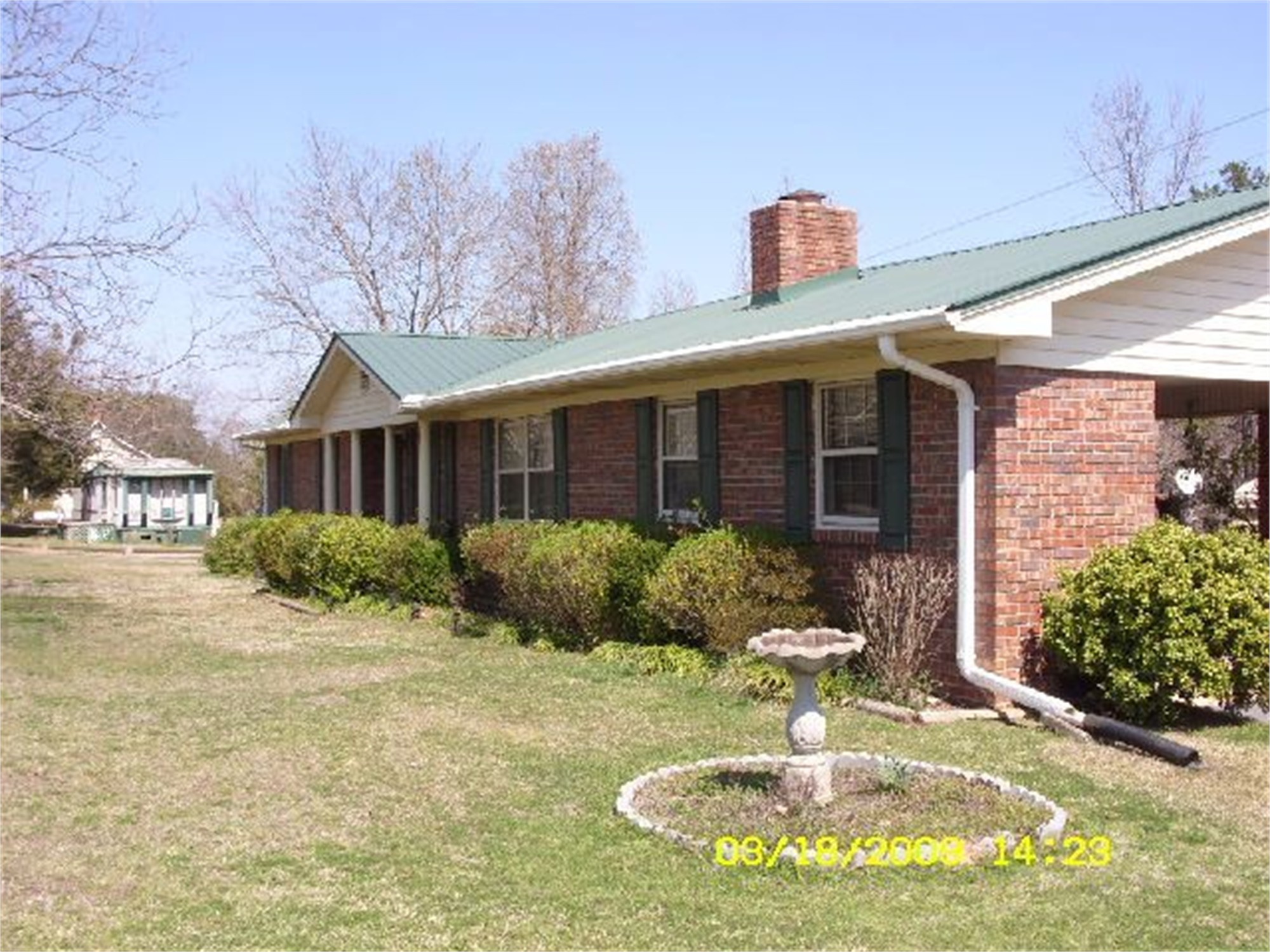7804 Mount Olivet Rd, Hartwell, GA 30643-2610