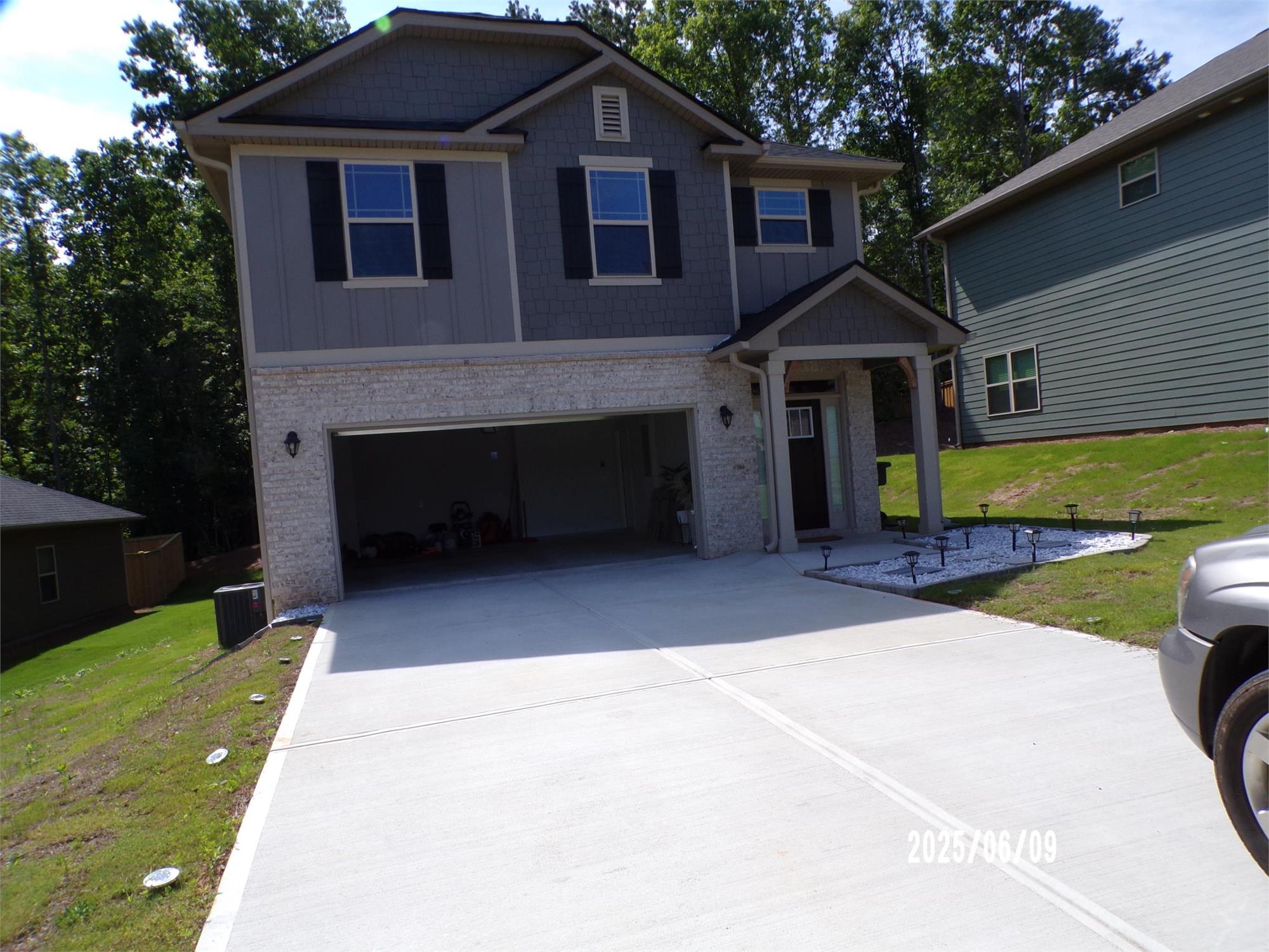 250 Magnolia Villas Dr, Cornelia, GA 30531-7154