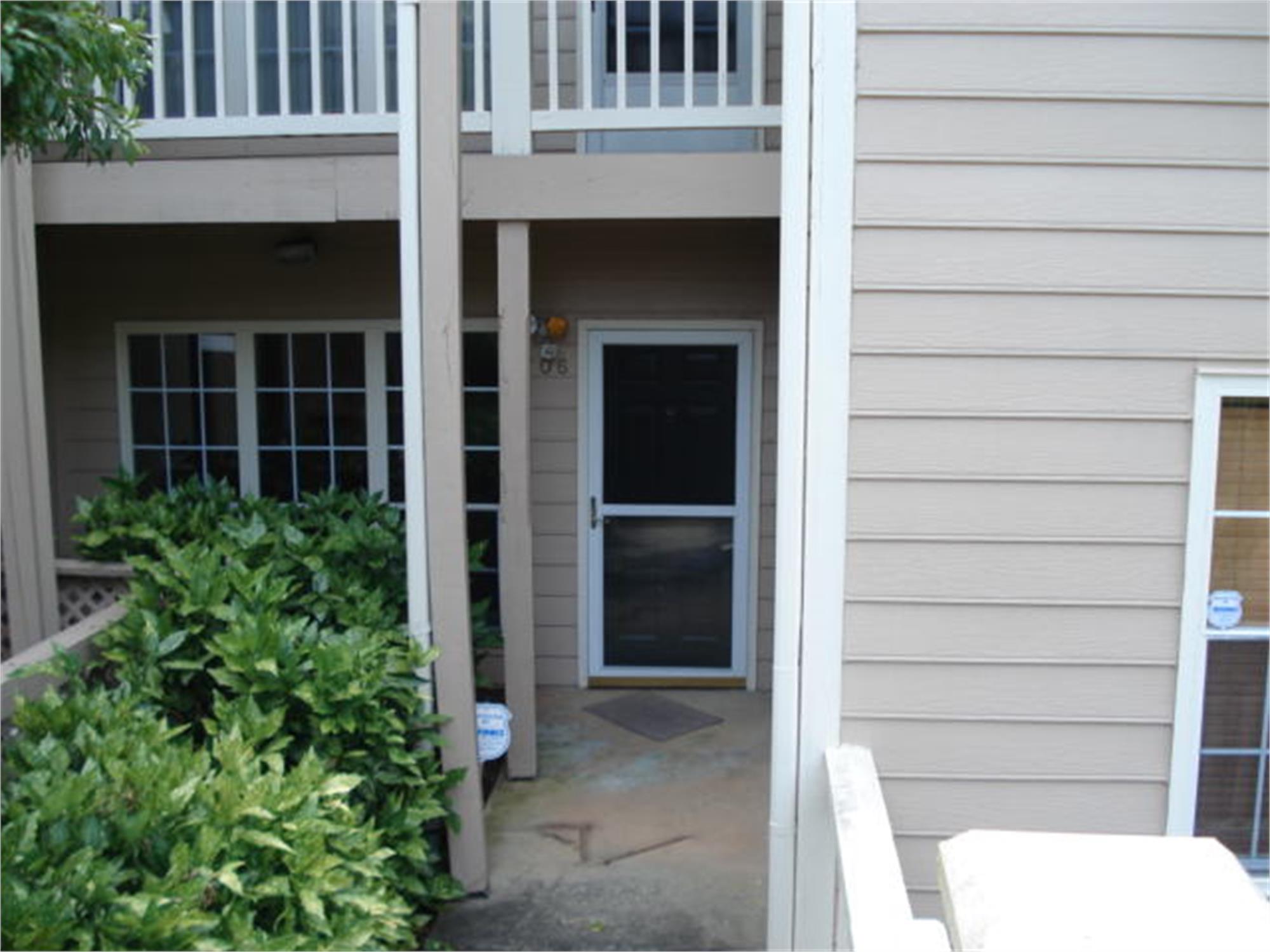706 Mill Pond Dr Se, Smyrna, GA 30082-3829