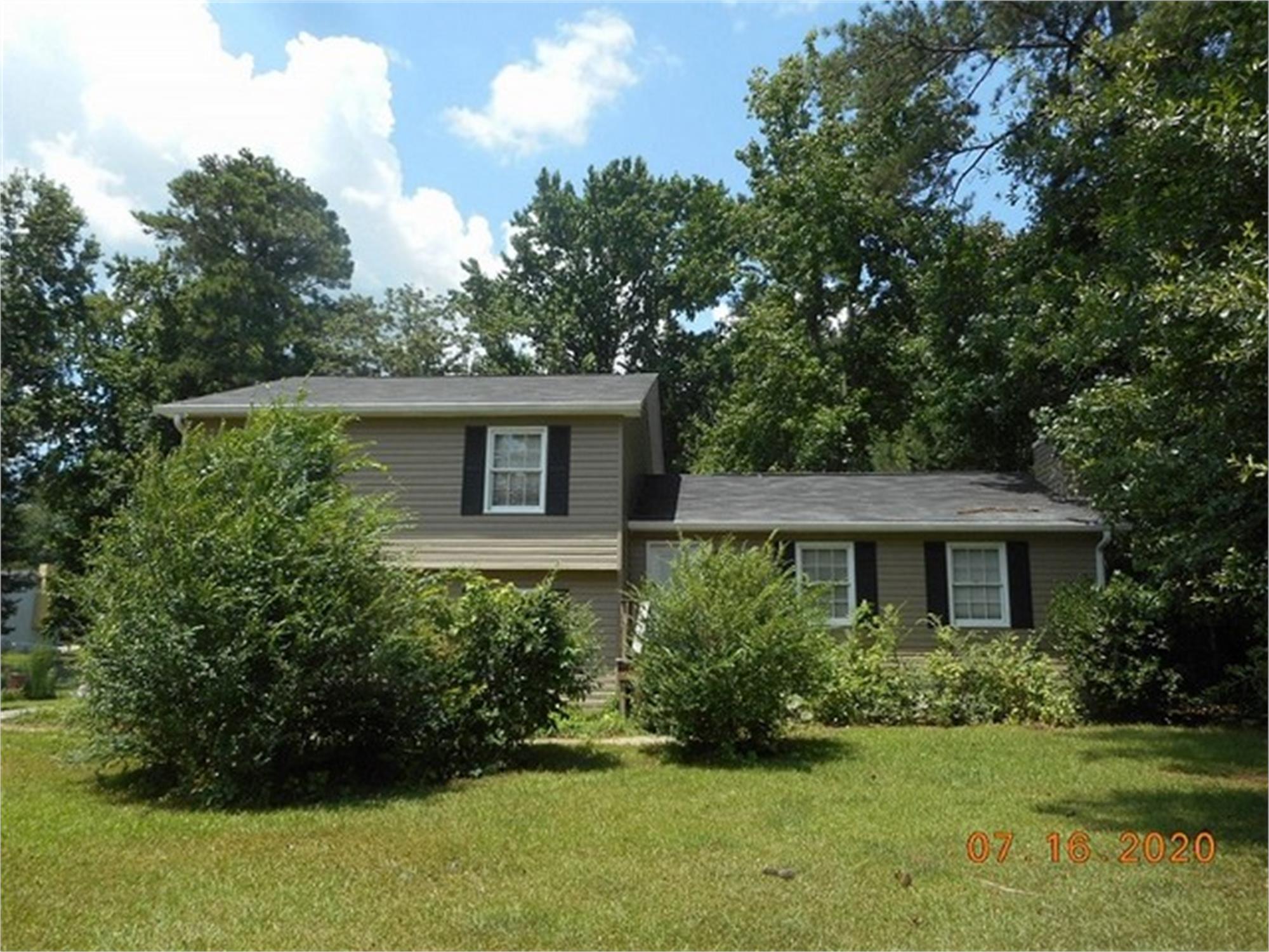 2957 Temple Johnson Rd Sw, Snellville, GA 30039-5221