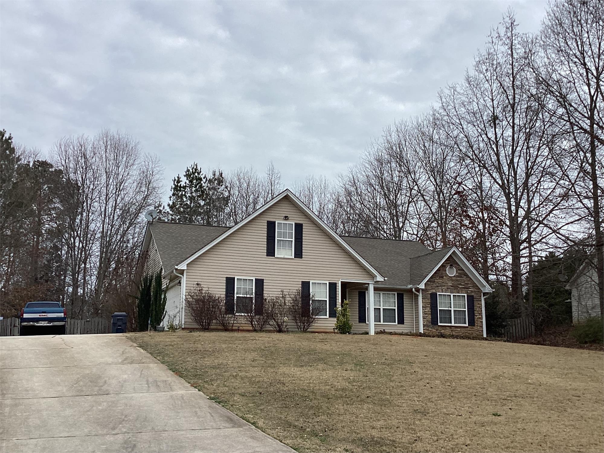 20 Alley Cir, Covington, GA 30016-9013