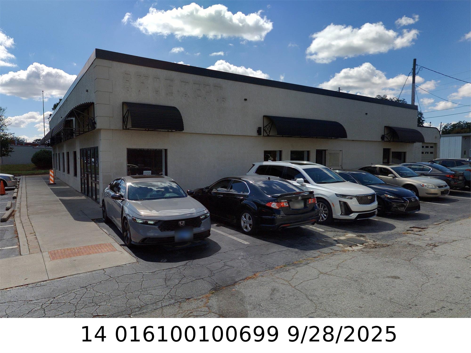 And W Columbia Ave, Fulton, GA 30337