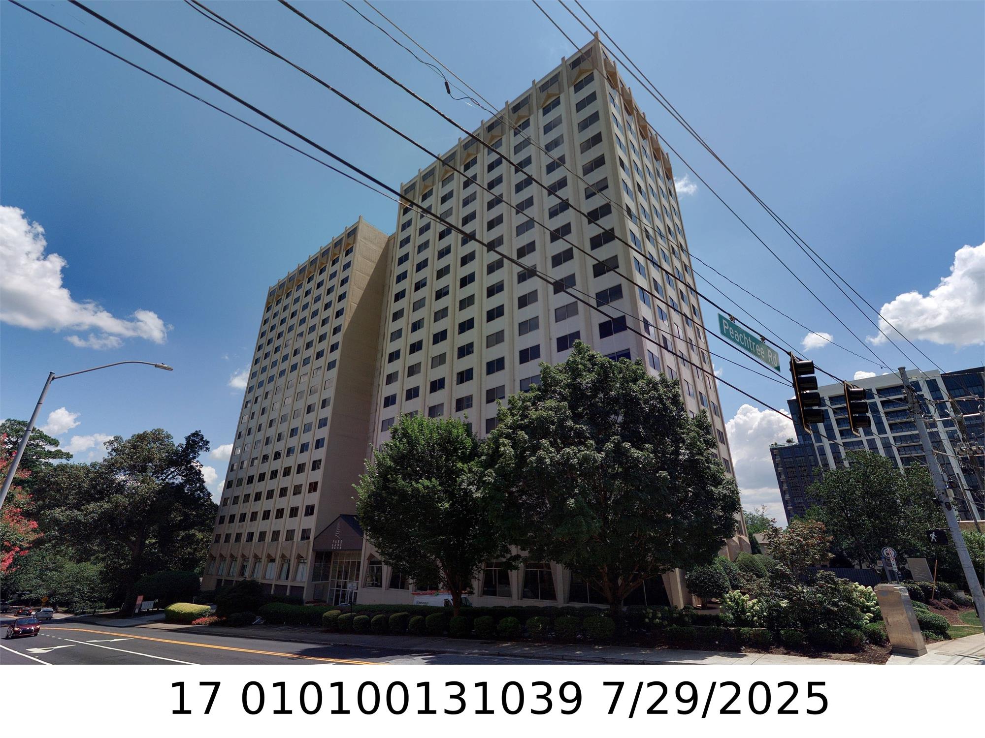 2479 Peachtree Rd Ne, Atlanta, GA 30305-4100