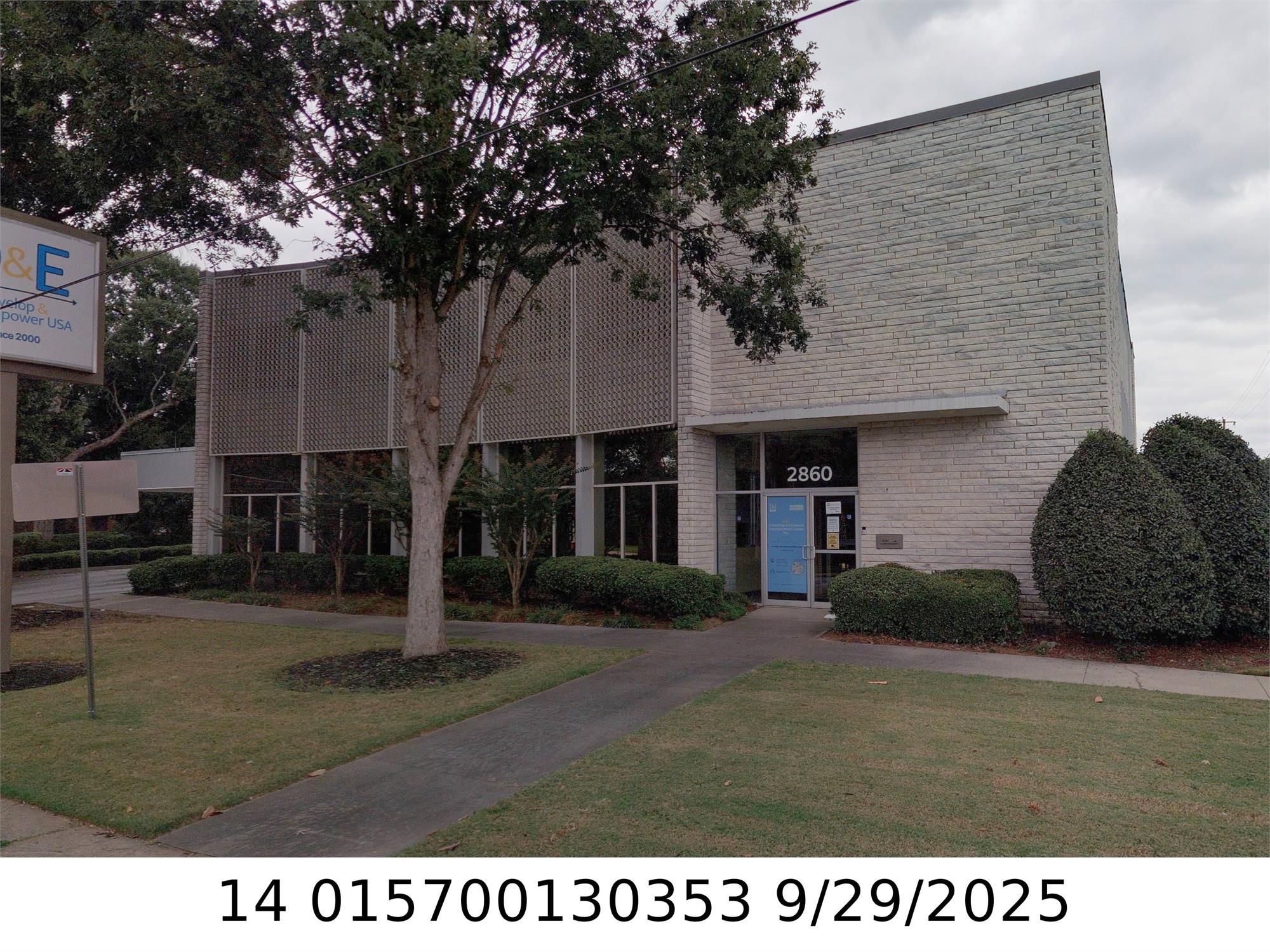 2860 E Point St, Atlanta, GA 30344-3377