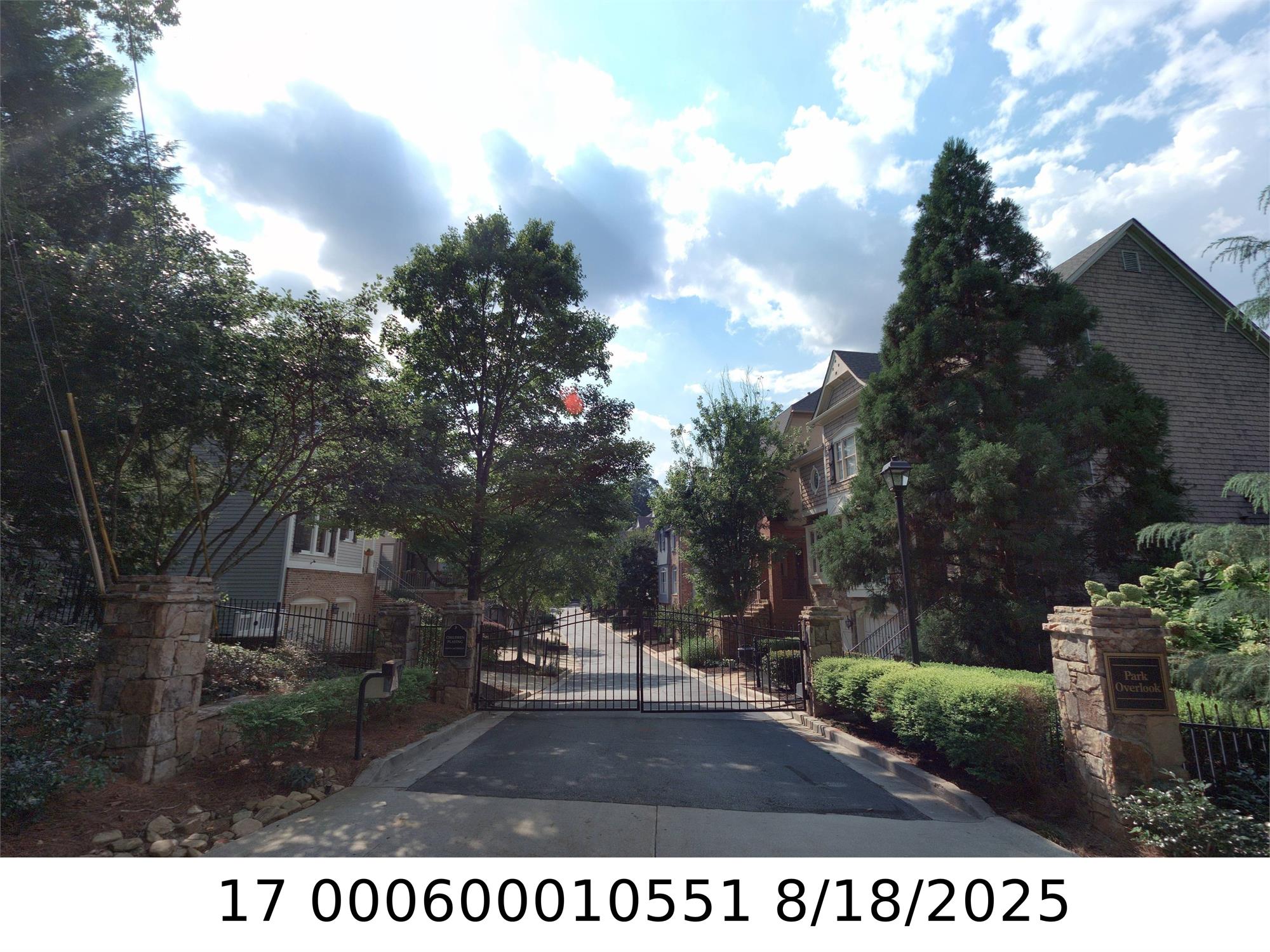 1115 Valley Overlook Dr Ne, Atlanta, GA 30324-5621