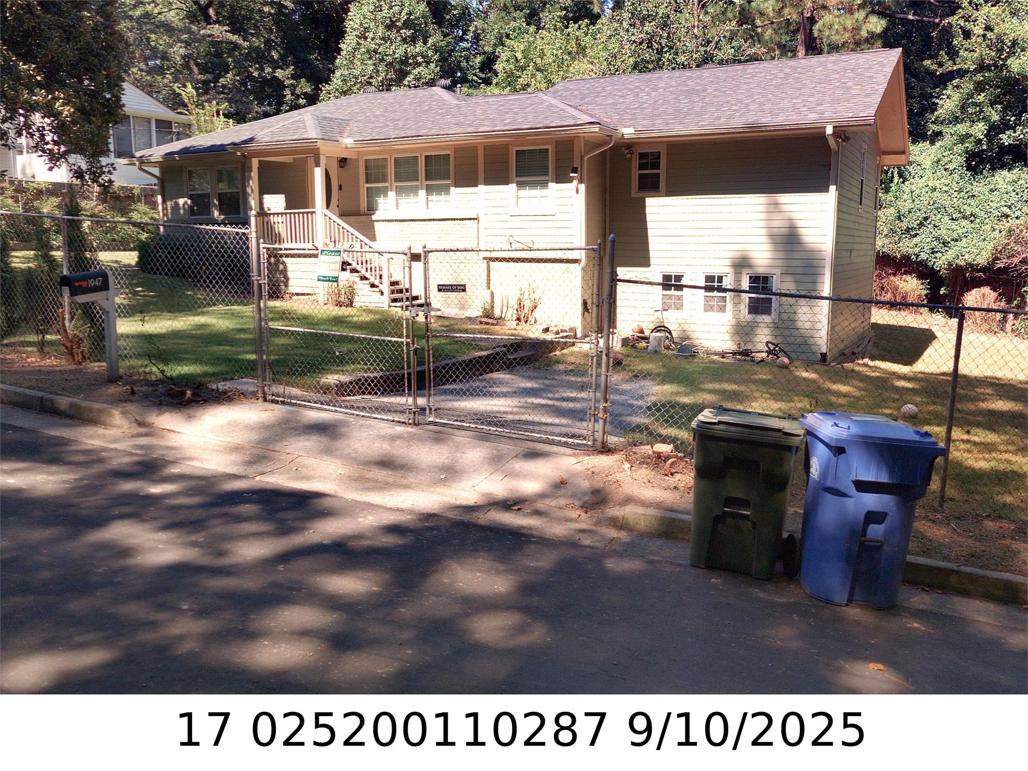 1955 Spink St Nw, Atlanta, GA 30318-1854