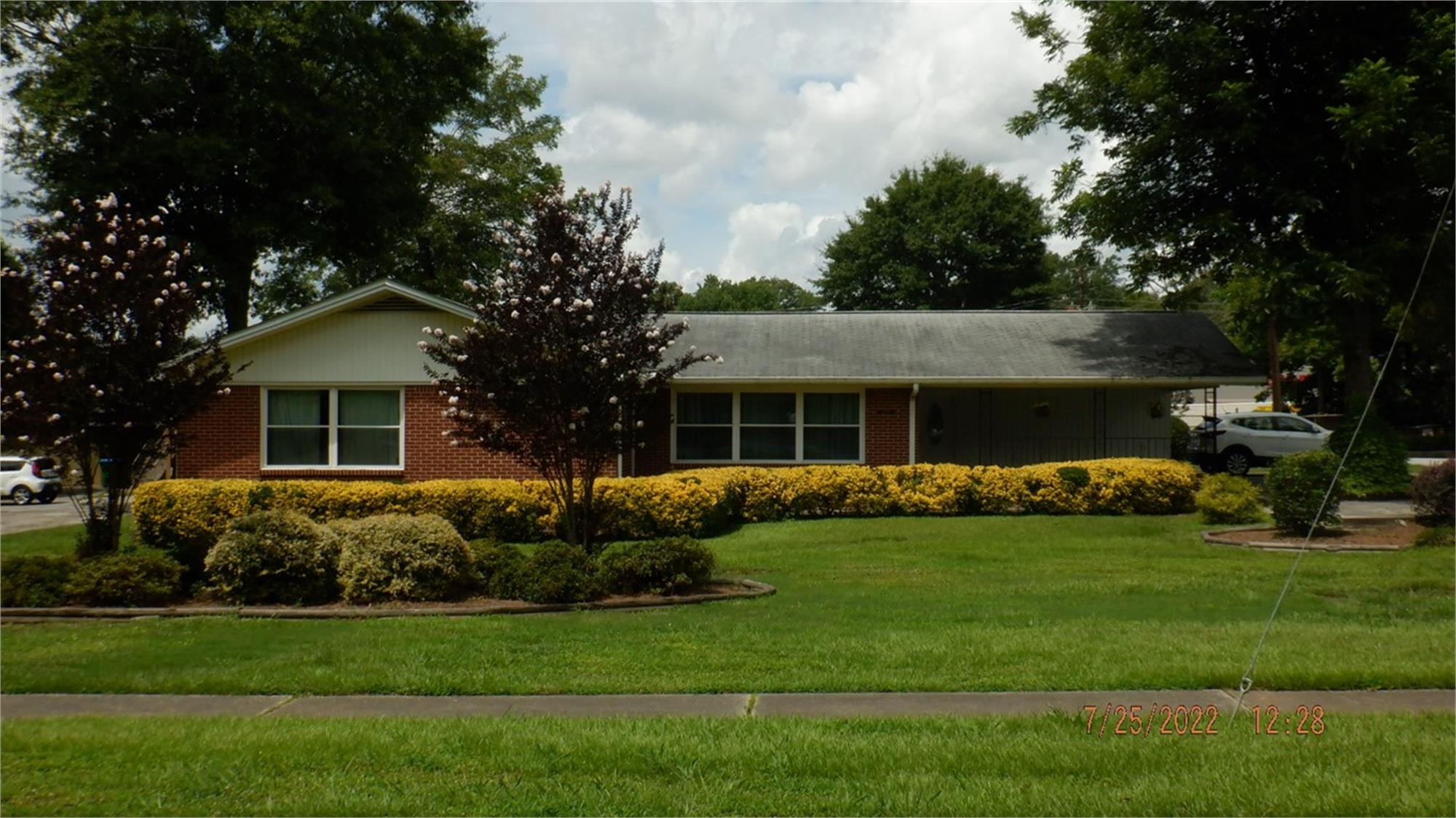 6010 Spring St Sw, Austell, GA 30168-4008