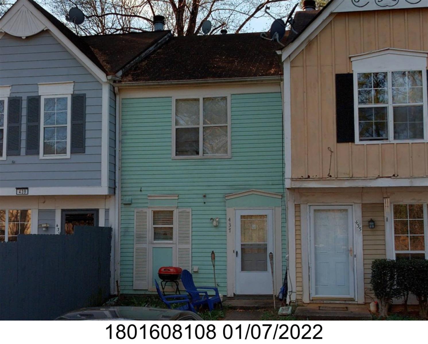 437 St Ives Sq, Stone Mountain, GA 30083-6140