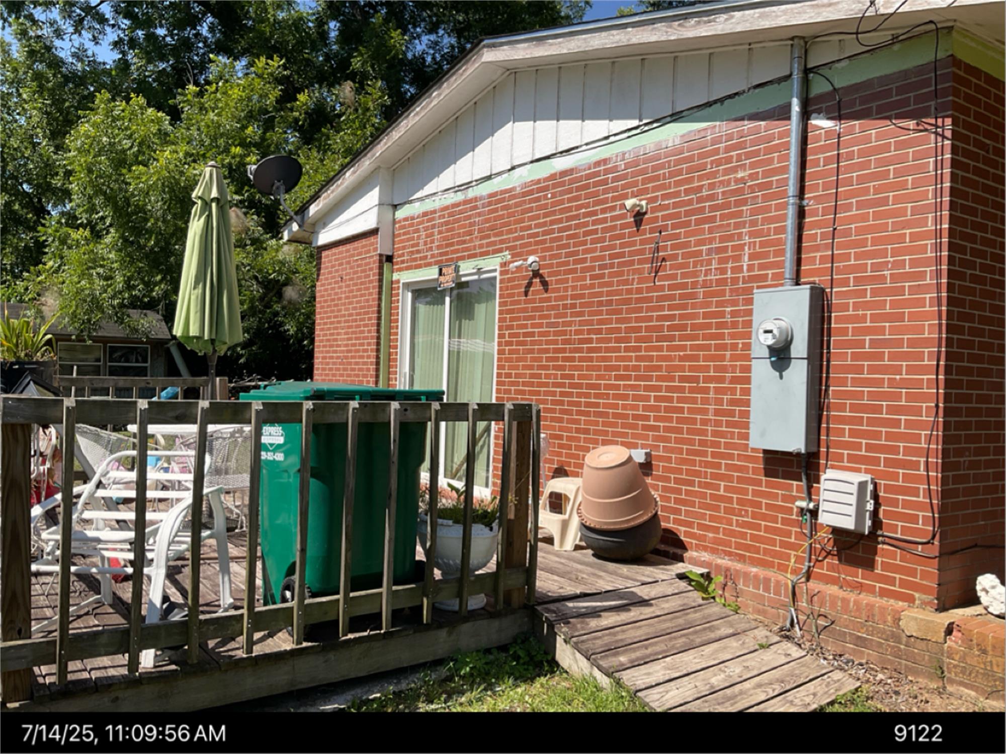 1521 Cora Jinks Ln, Albany, GA 31705-1462