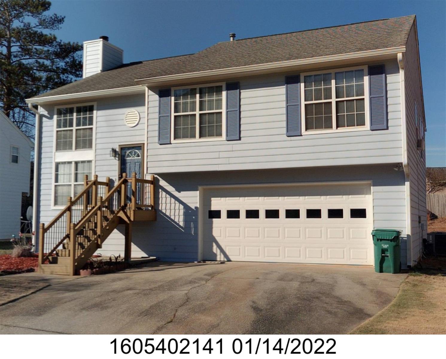 3213 Hunters Crossing Pt, Lithonia, GA 30038-1526