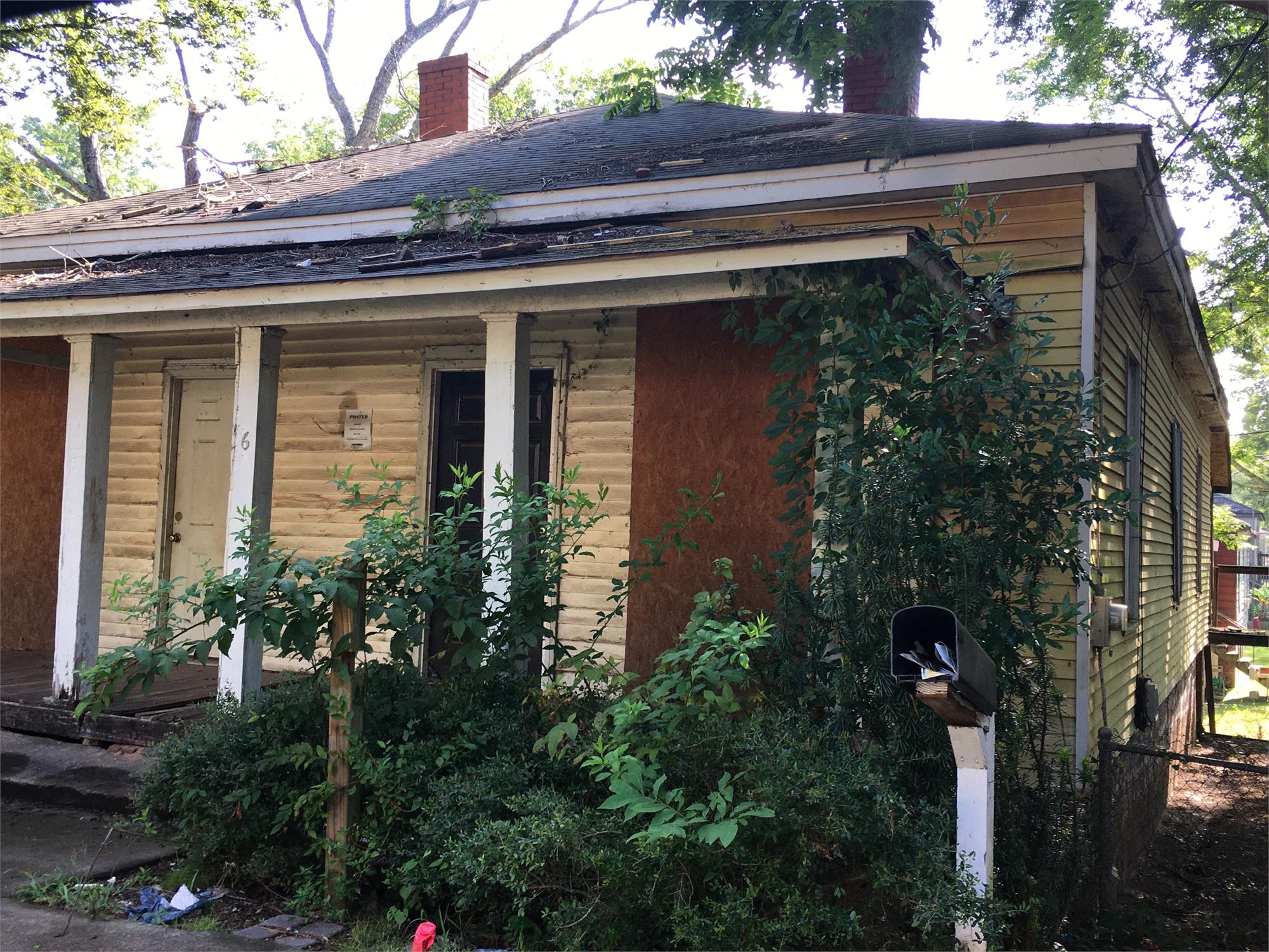 6 Magnolia St, Covington, GA 30014-1998