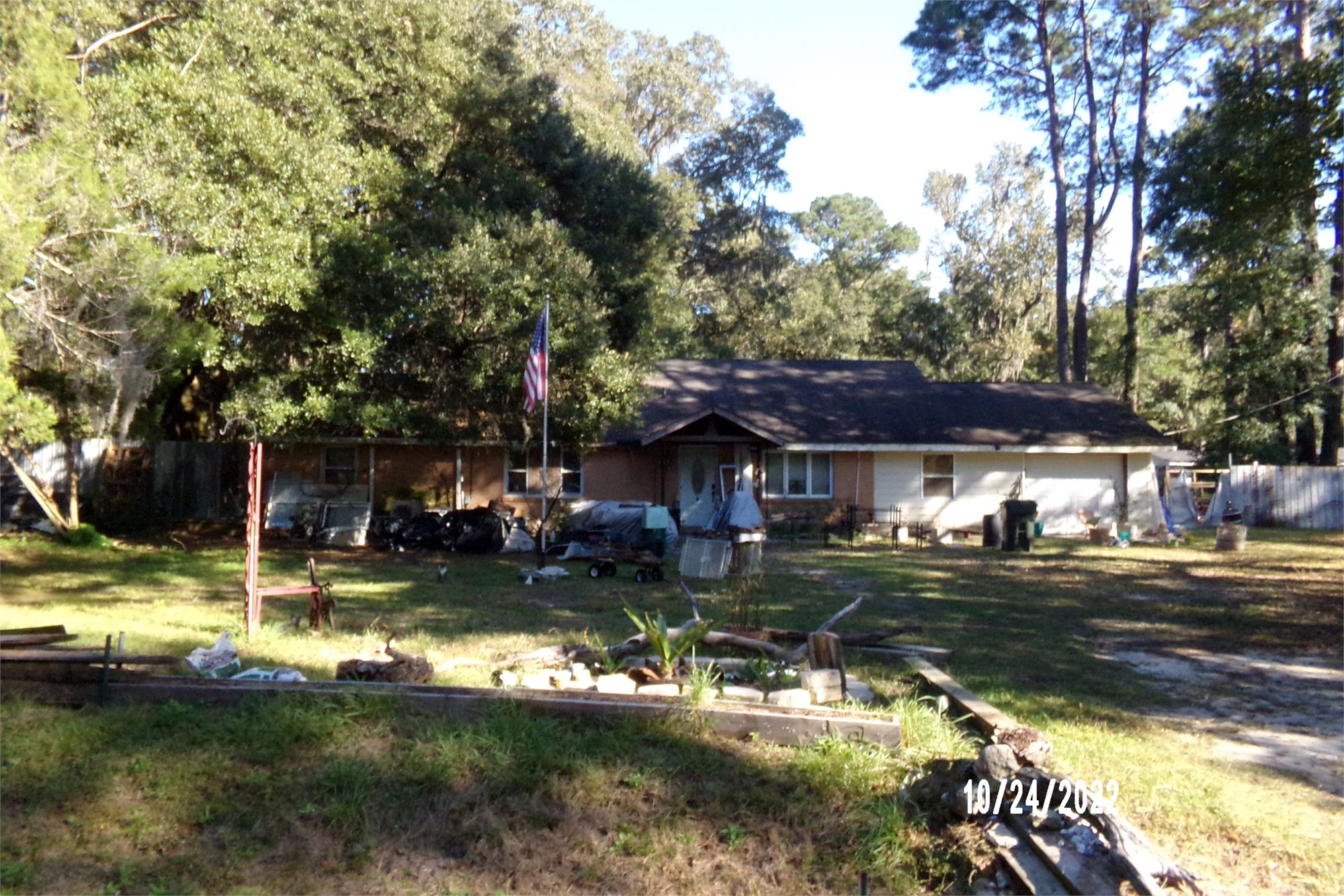 5910 Beverly St, Savannah, GA 31405-2879