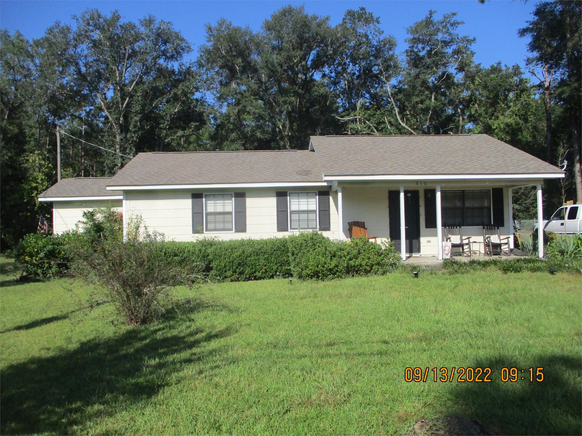 310 Cloverleaf Cir, Bainbridge, GA 39817-8264
