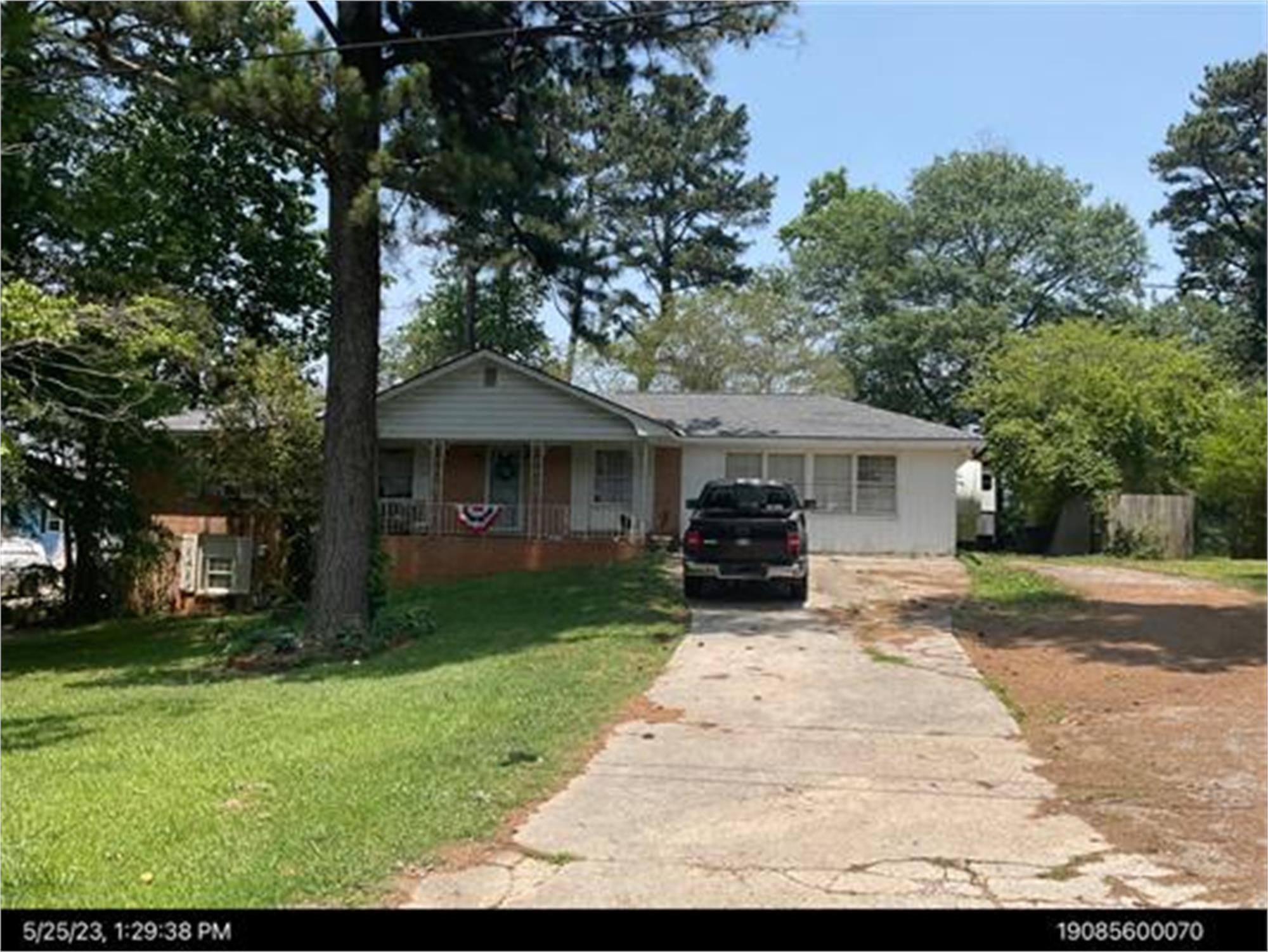 1580 Blue Ridge Dr Sw, Marietta, GA 30008-5803