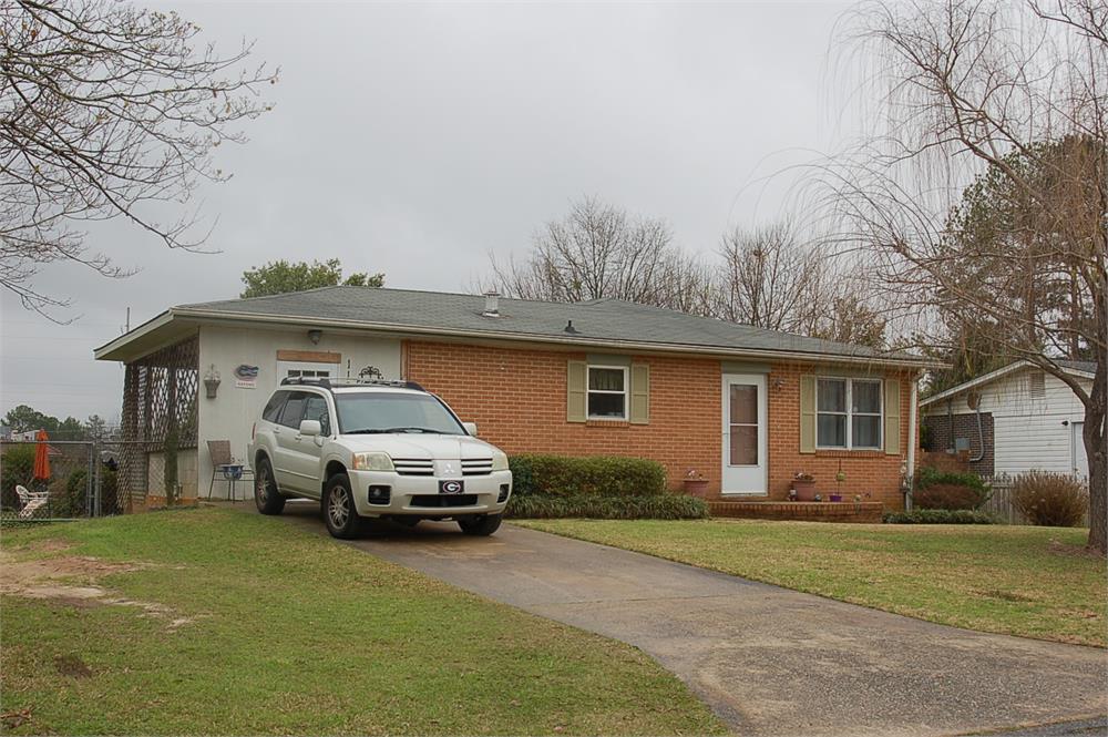 110 Sonja Dr, Warner Robins, GA 31088-5530