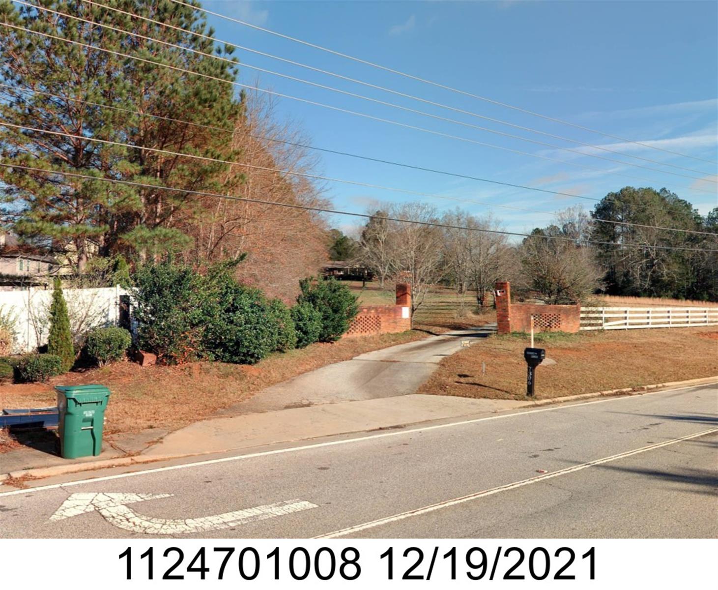 7306 Browns Mill Rd, Lithonia, GA 30038-4519