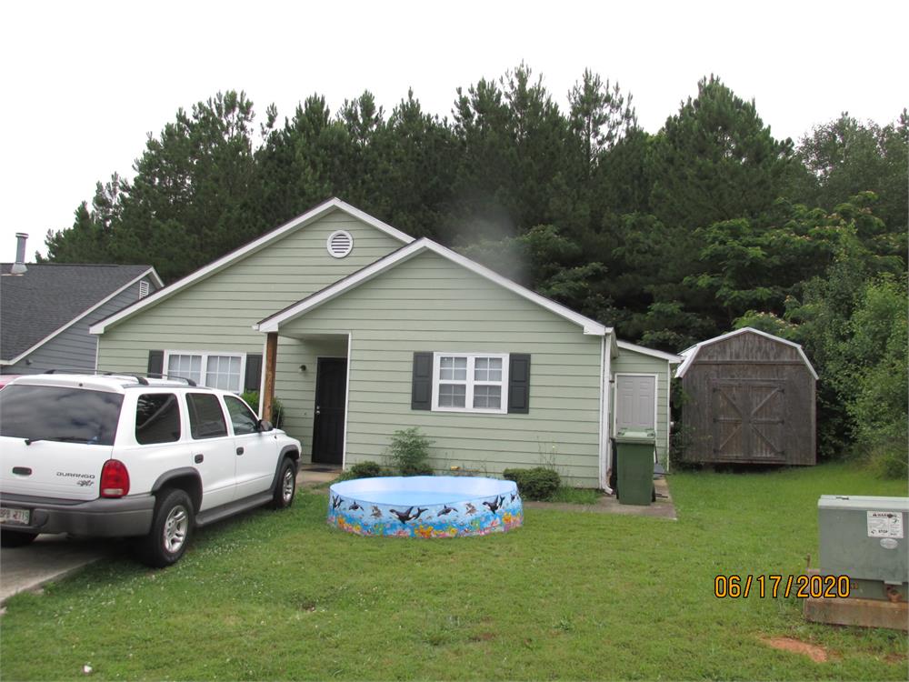 105 Shandon Ln, Griffin, GA 30223-9006