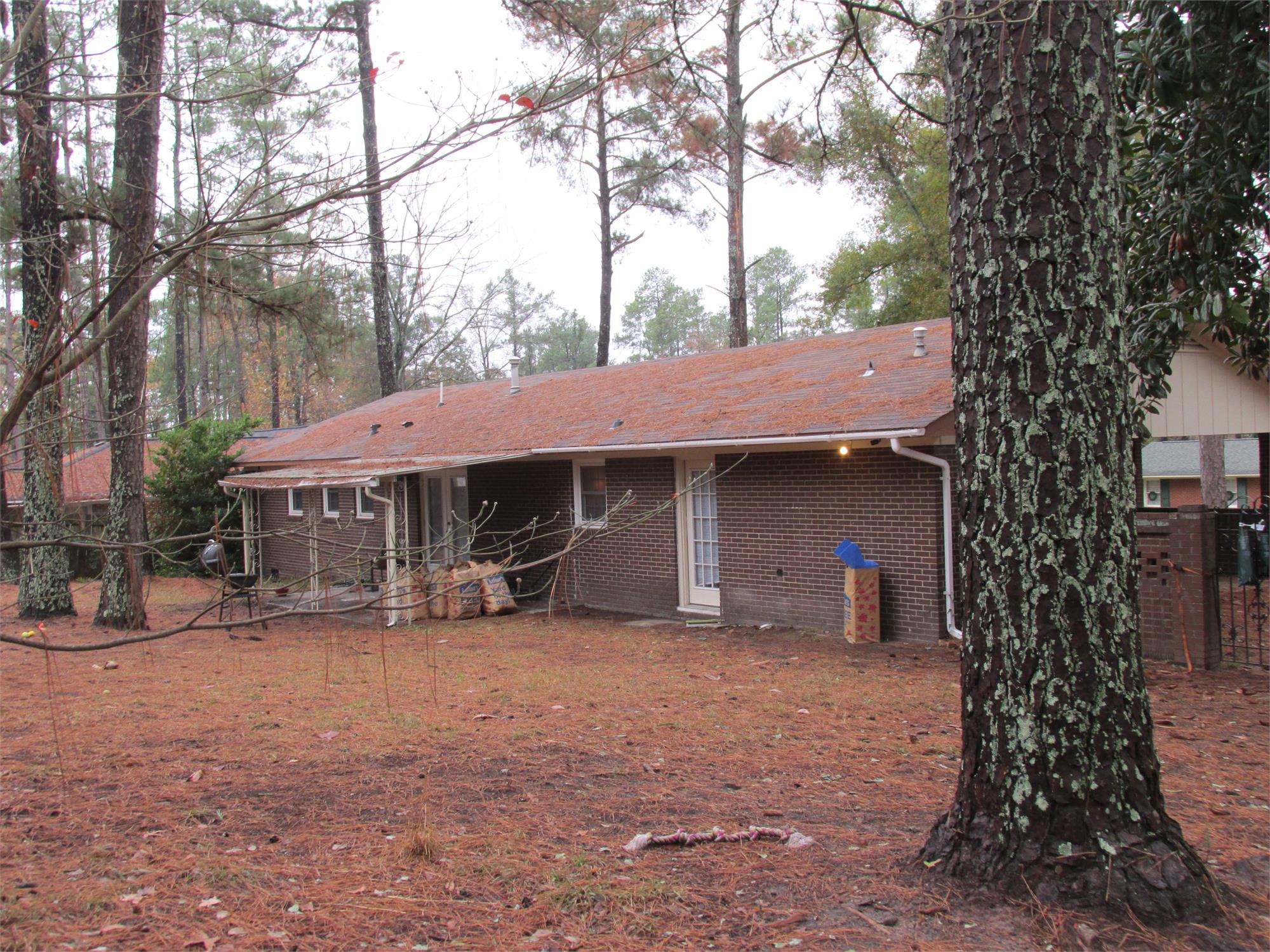 1904 Valley Spring Rd, Augusta, GA 30909-4169