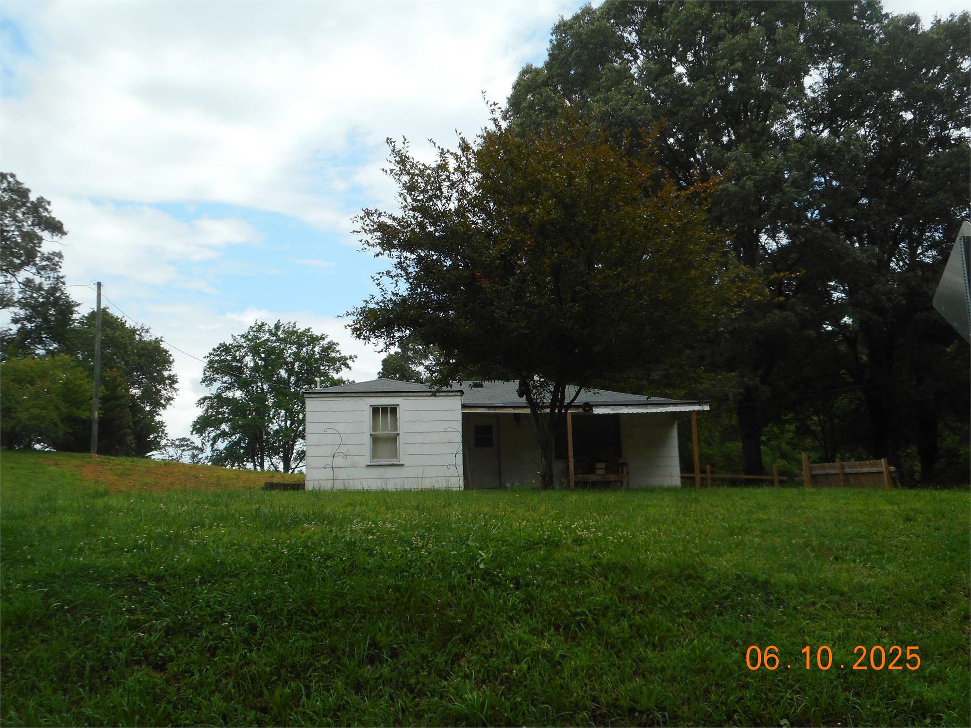 475 Habersham Mills Rd, Demorest, GA 30535-4113