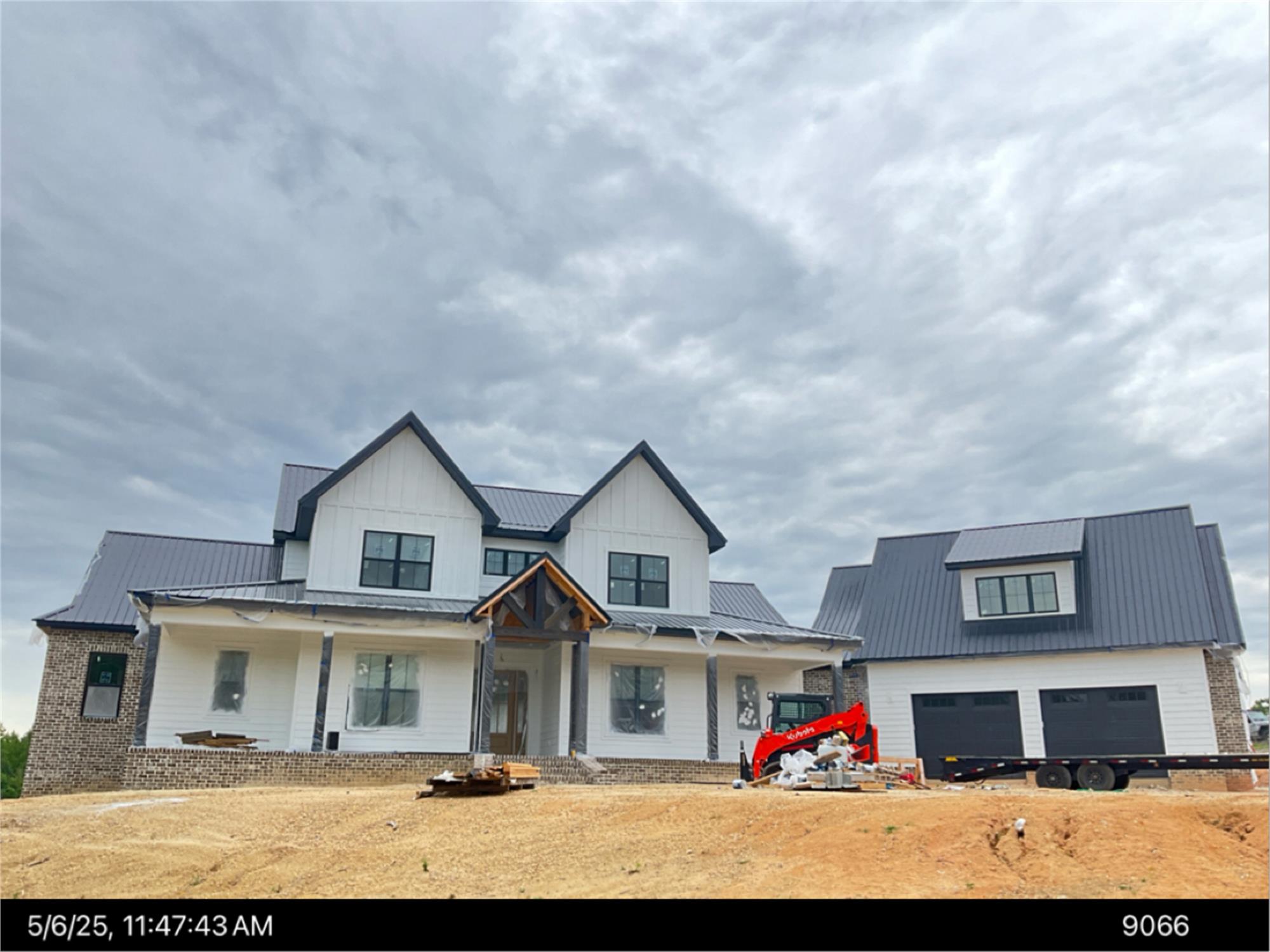 119 Lonnie Johnson Rd, Hazlehurst, GA 31539-8184