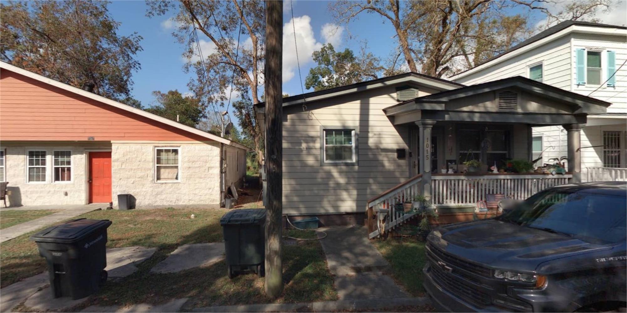 1015 Elliott Ave, Savannah, GA 31415-0800