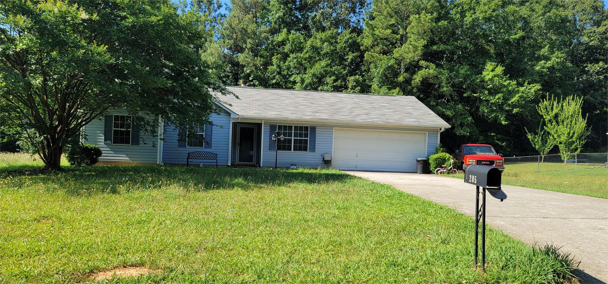205 Myrtle Grove Ln, Covington, GA 30014-8313