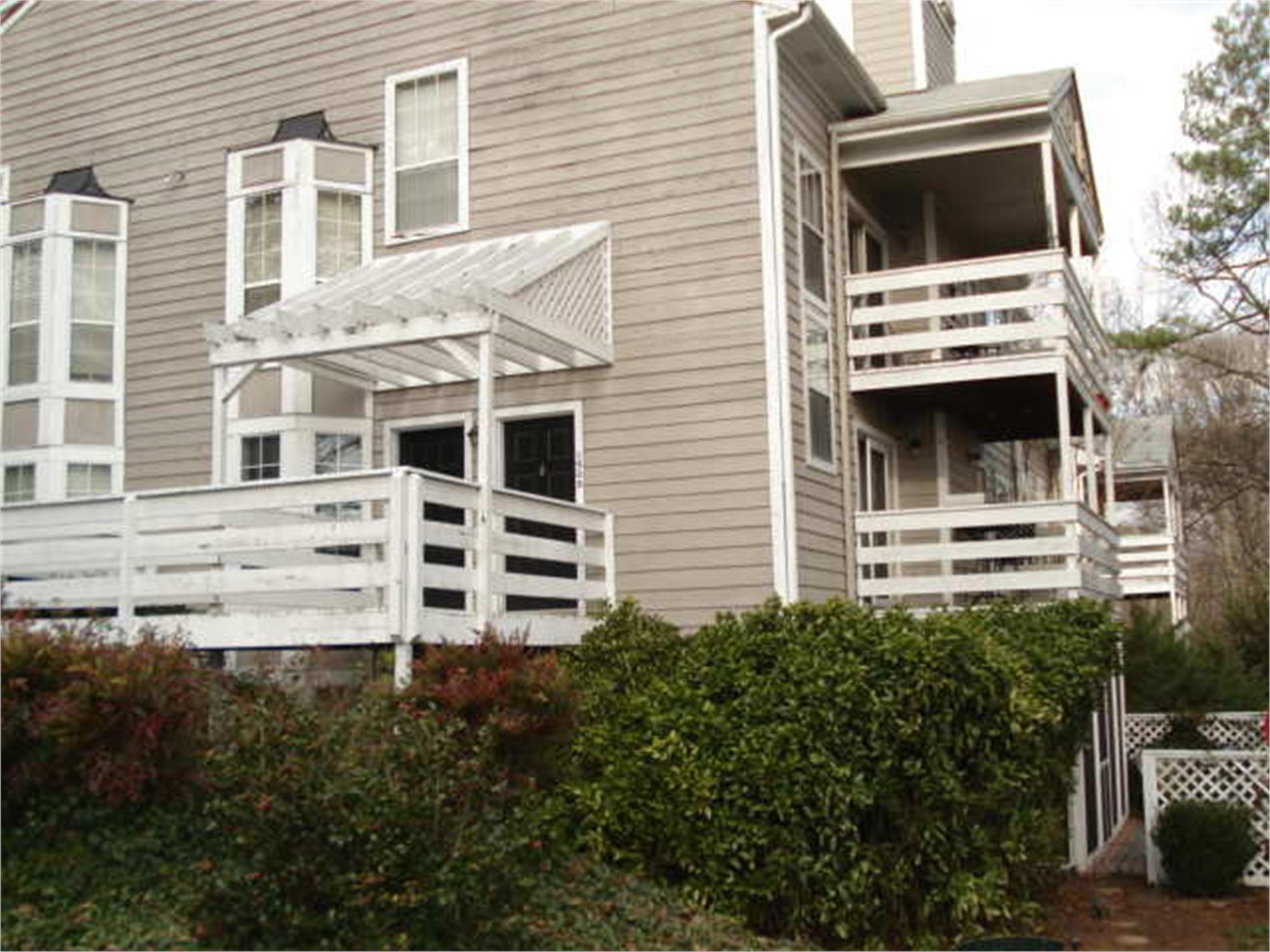 1508 Riverview Dr Se, Marietta, GA 30067