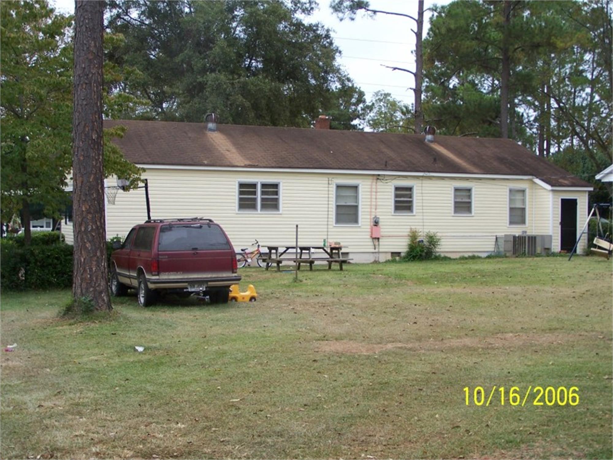 107 N Ingleside Dr, Albany, GA 31707-4126