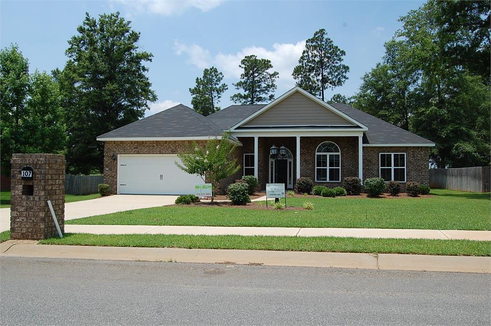 107 Winter Ct, Perry, GA 31069-2852