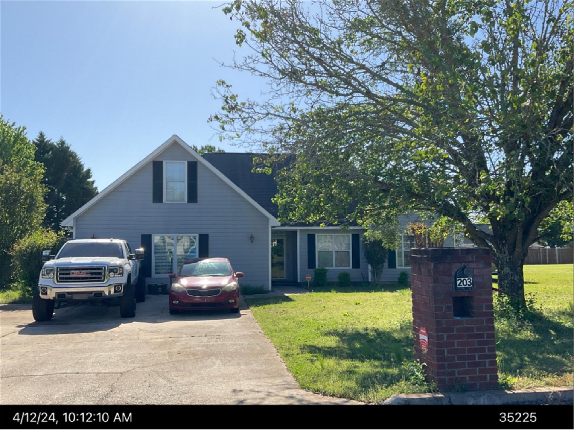 203 Spring Chase Cir, Kathleen, GA 31047-2237