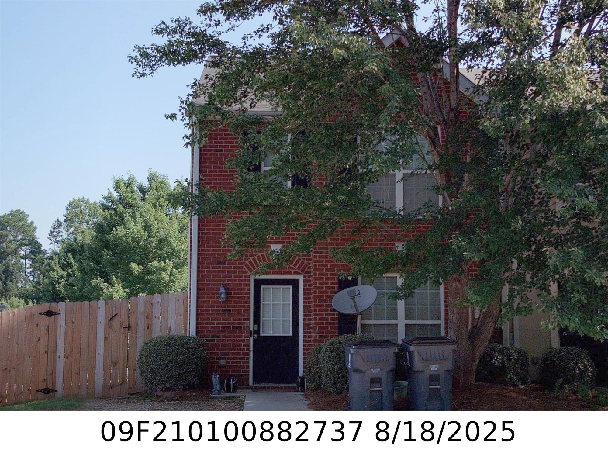 5628 Union Pointe Dr, Union City, GA 30291-1650