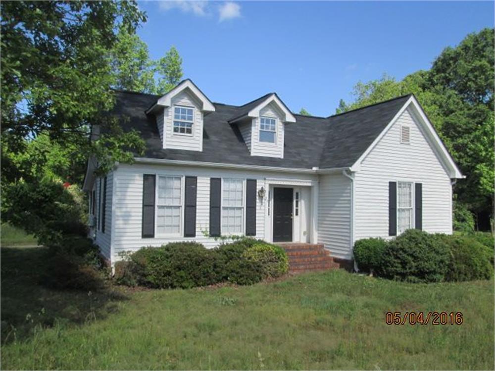 26 N Jonesville Rd, Bowdon, GA 30108-2490