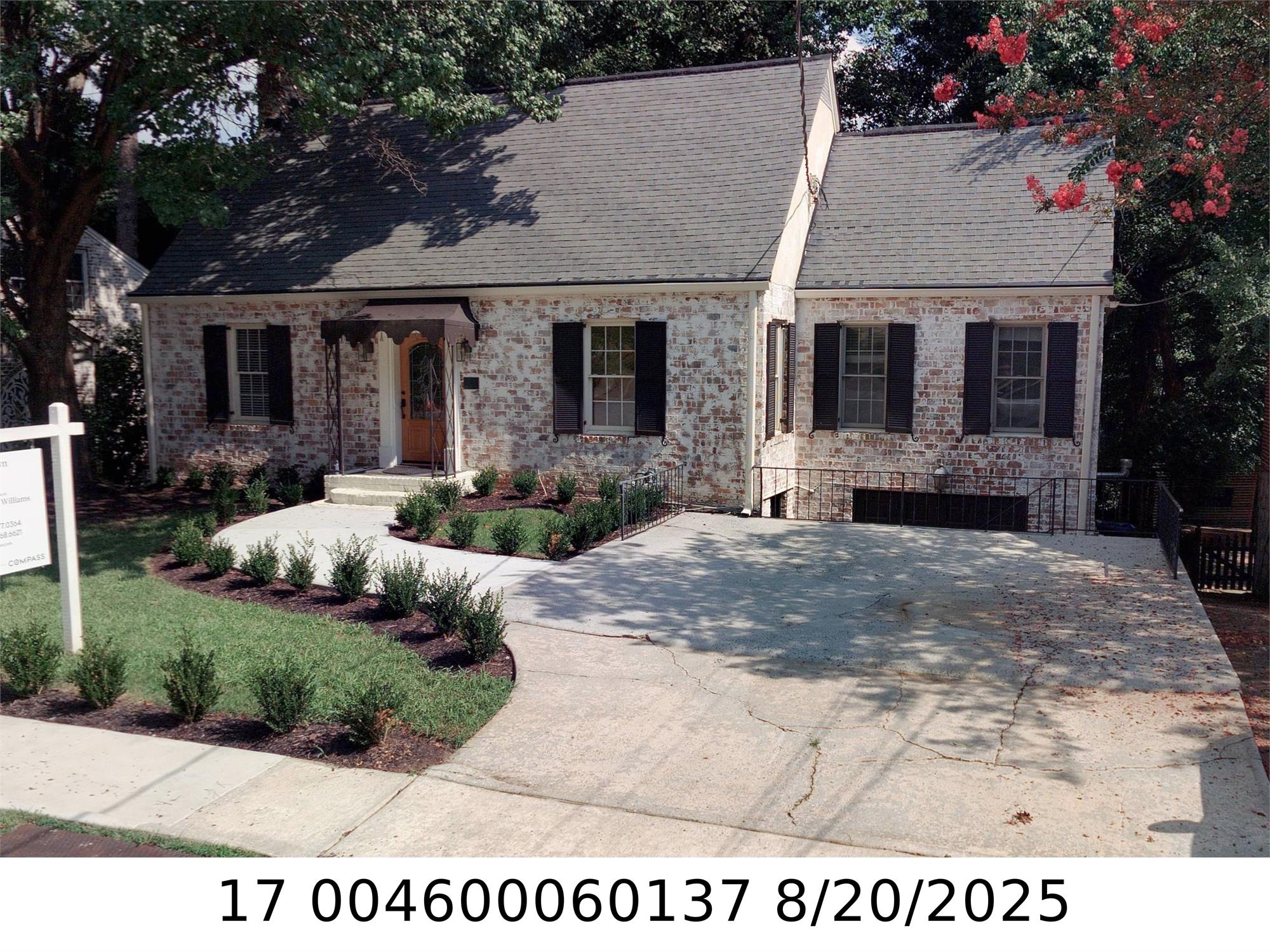 833 Martina Dr Ne, Atlanta, GA 30305-2739