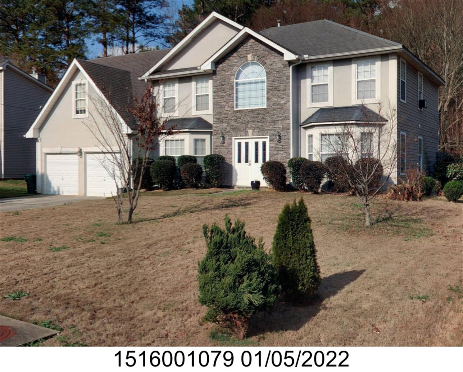 2215 Eagles Nest Cir, Decatur, GA 30035-2227
